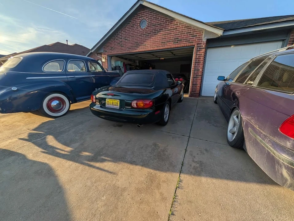 2000 Mazda NB MX-5 Miata - Image 4 of 11