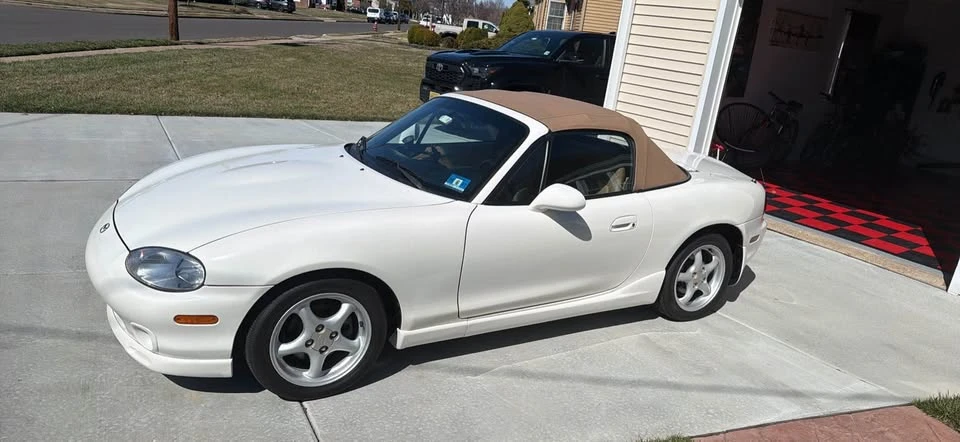 2000 Mazda NB MX-5 Miata - Image 3 of 11