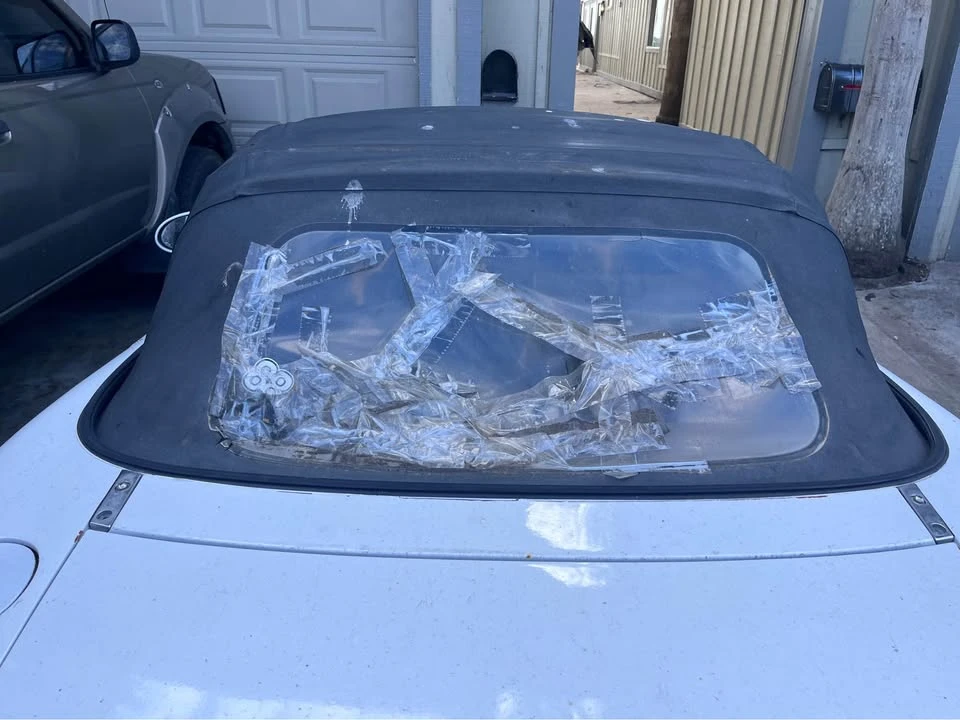 2000 Mazda NB MX-5 Miata - Image 12 of 15
