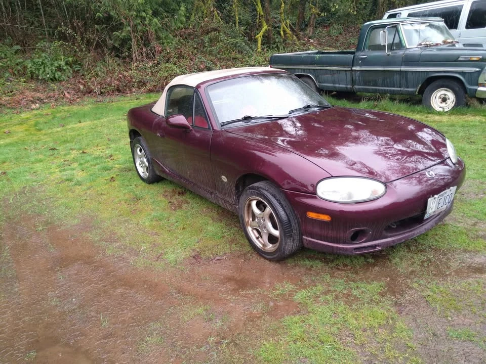 2000 Mazda NB MX-5 Miata - Image 2 of 4