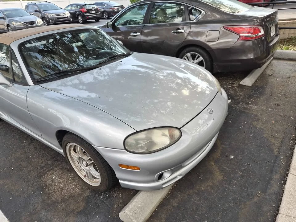 2000 Mazda NB MX-5 Miata - Image 4 of 11