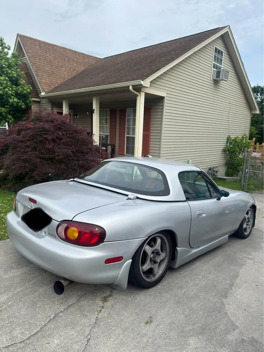 2000 Mazda NB MX-5 Miata - Image 4 of 9