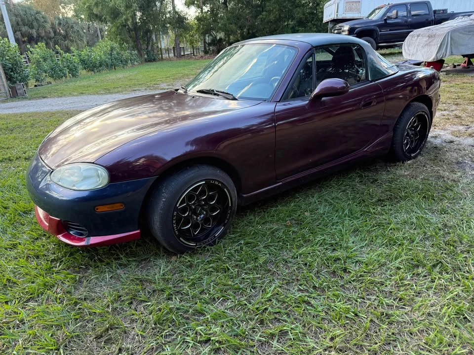 2000 Mazda NB Mazdaspeed MX-5 Miata - Image 2 of 13