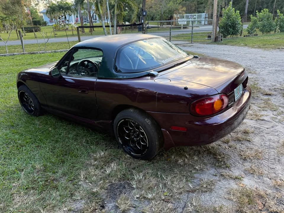 2000 Mazda NB Mazdaspeed MX-5 Miata - Image 3 of 13