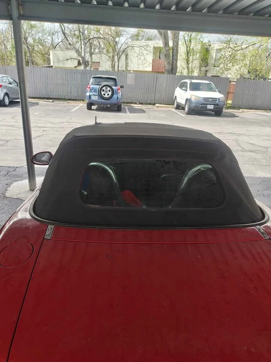 2000 Mazda NB MX-5 Miata - Image 3 of 3