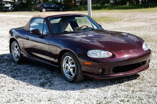 2000 Mazda MX-5 Miata