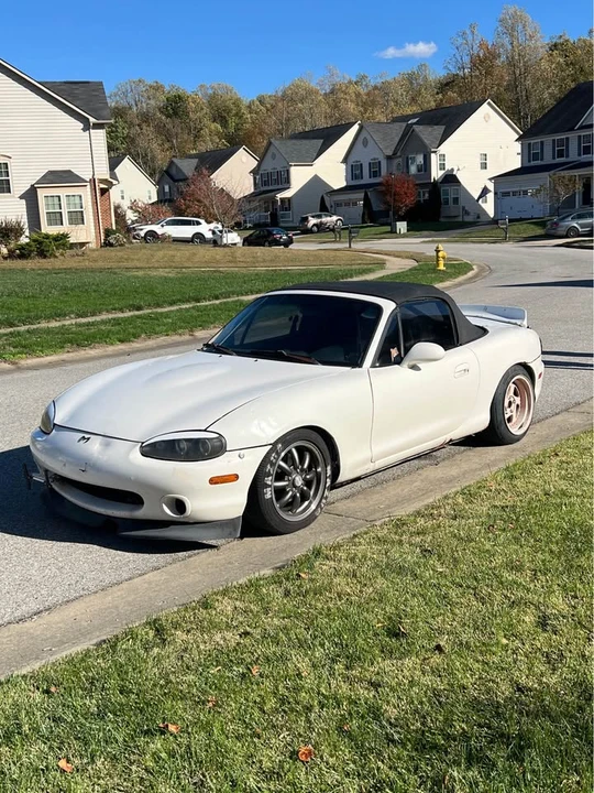 2000 Mazda NB MX-5 Miata - Image 5 of 5