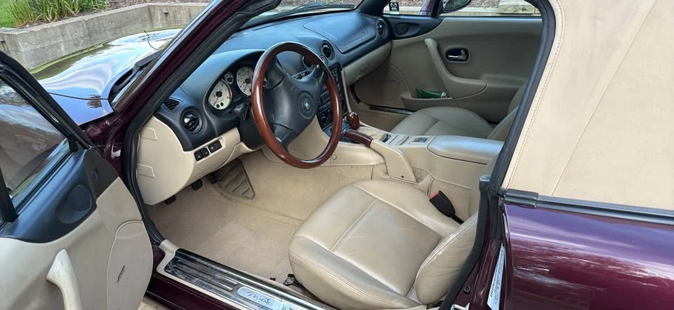 2000 Mazda NB MX-5 Miata - Image 8 of 14