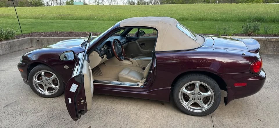 2000 Mazda NB MX-5 Miata - Image 2 of 14