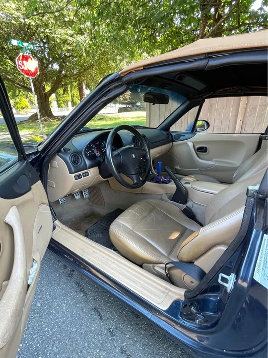 2000 Mazda NB MX-5 Miata - Image 11 of 17
