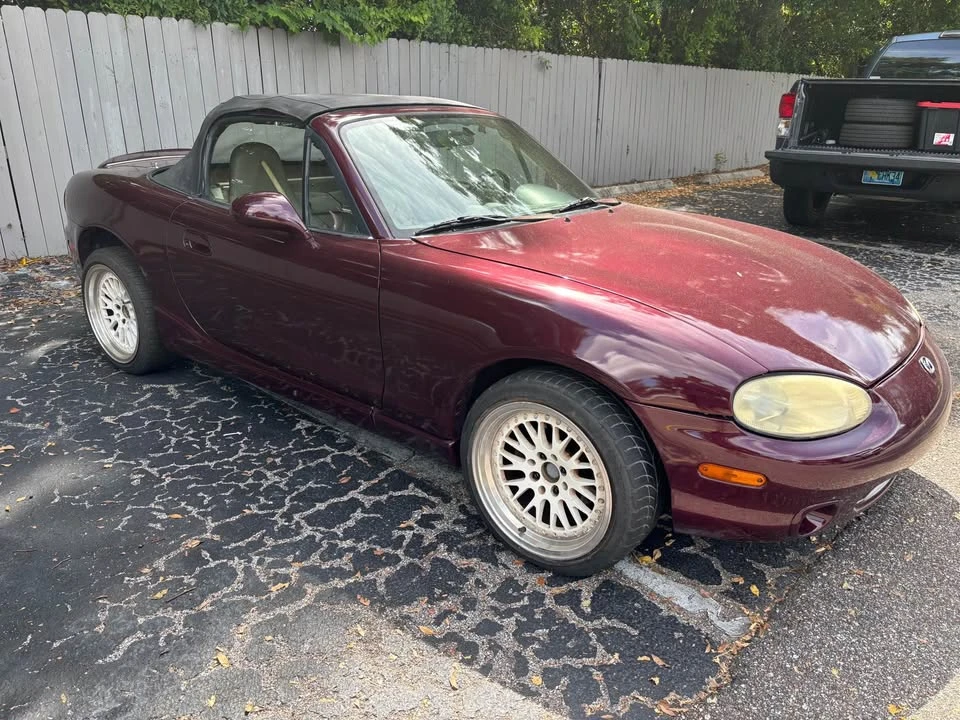 2000 Mazda NB MX-5 Miata - Image 3 of 10