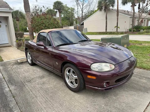 2000 Mazda MX-5 Miata SE