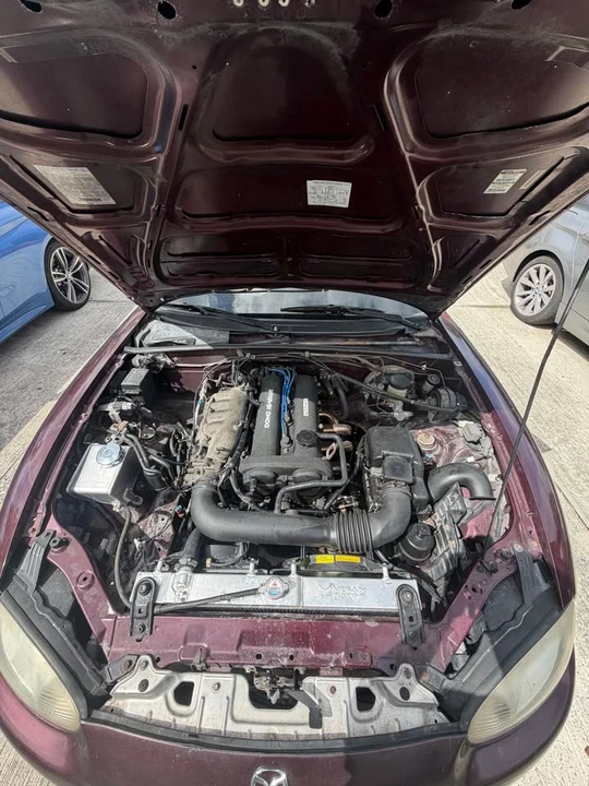 2000 Mazda NB MX-5 Miata - Image 14 of 17