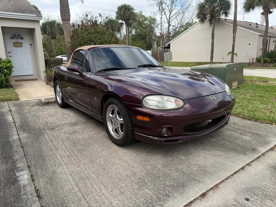 2000 Mazda NB MX-5 Miata - Image 5 of 17