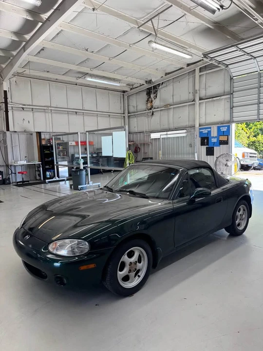 2000 Mazda NB MX-5 Miata - Image 4 of 4