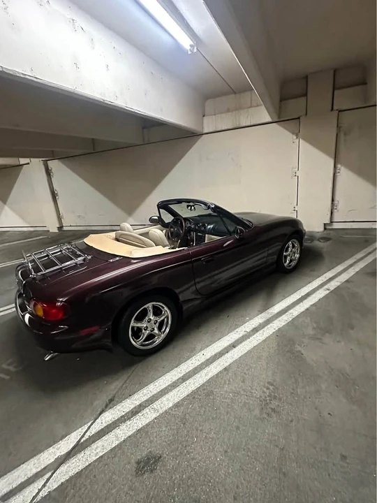 2000 Mazda NB MX-5 Miata - Image 6 of 8
