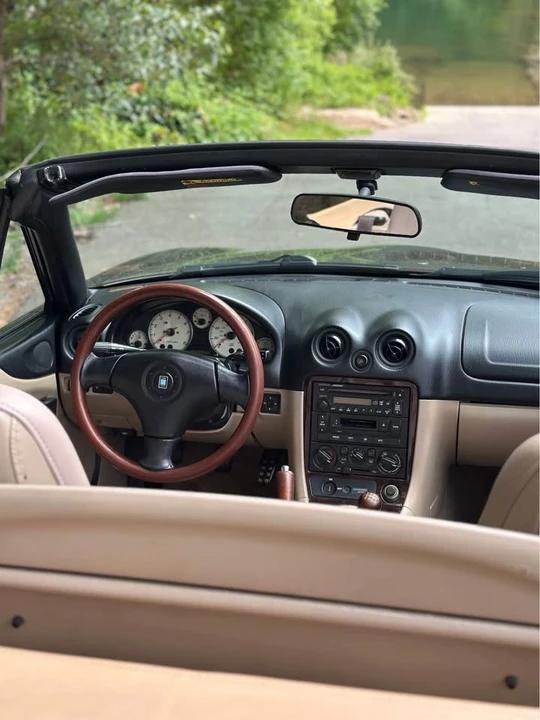 2000 Mazda NB MX-5 Miata - Image 8 of 8
