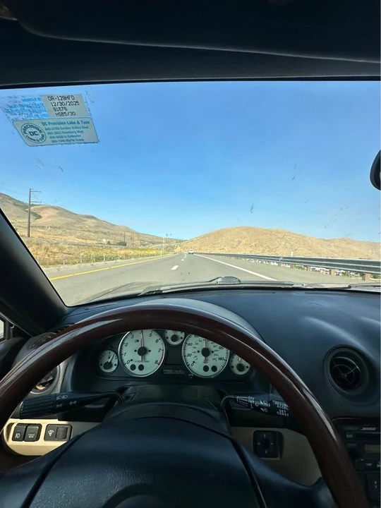 2000 Mazda NB MX-5 Miata - Image 2 of 8
