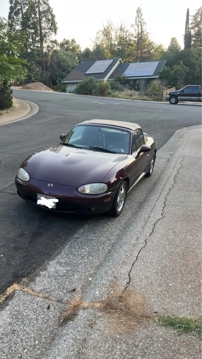 2000 Mazda NB MX-5 Miata - Image 8 of 10