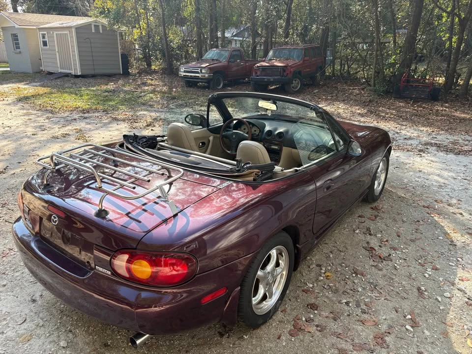 2000 Mazda NB MX-5 Miata - Image 11 of 11