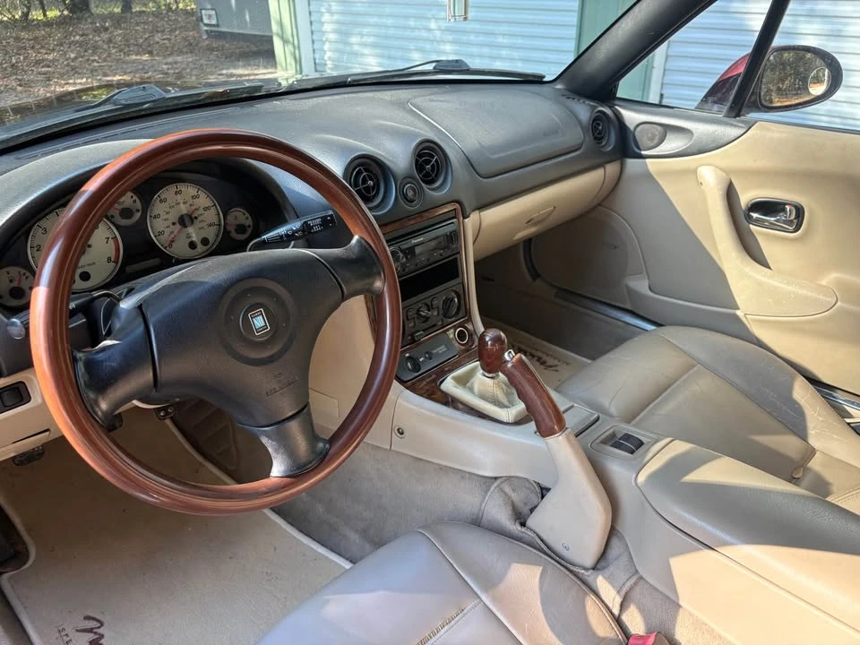 2000 Mazda NB MX-5 Miata - Image 5 of 11