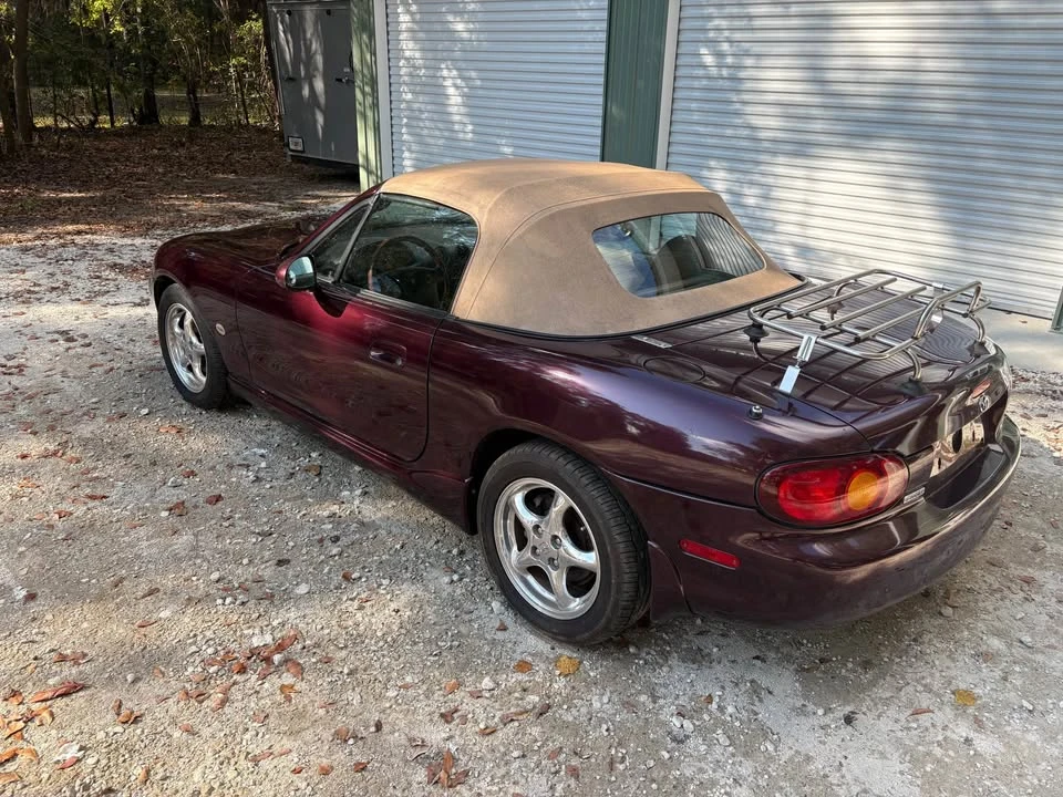 2000 Mazda NB MX-5 Miata - Image 2 of 11