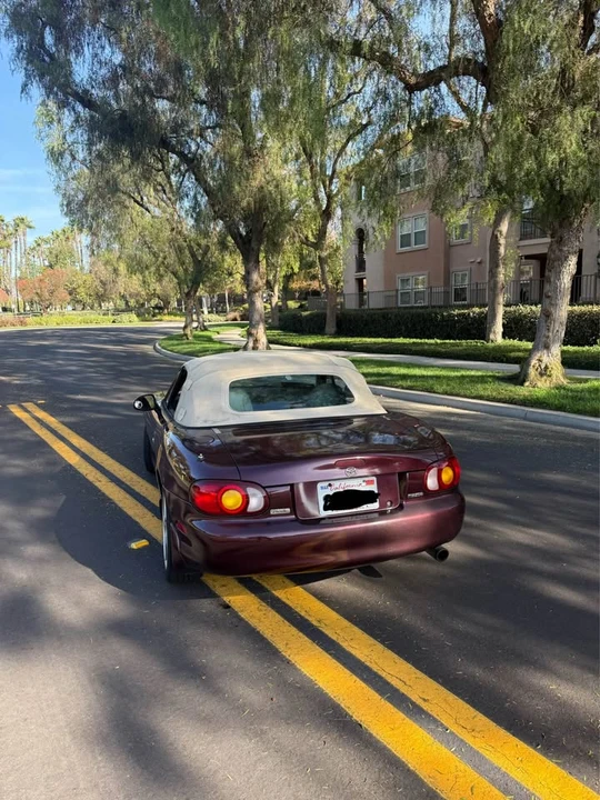 2000 Mazda NB MX-5 Miata - Image 6 of 8