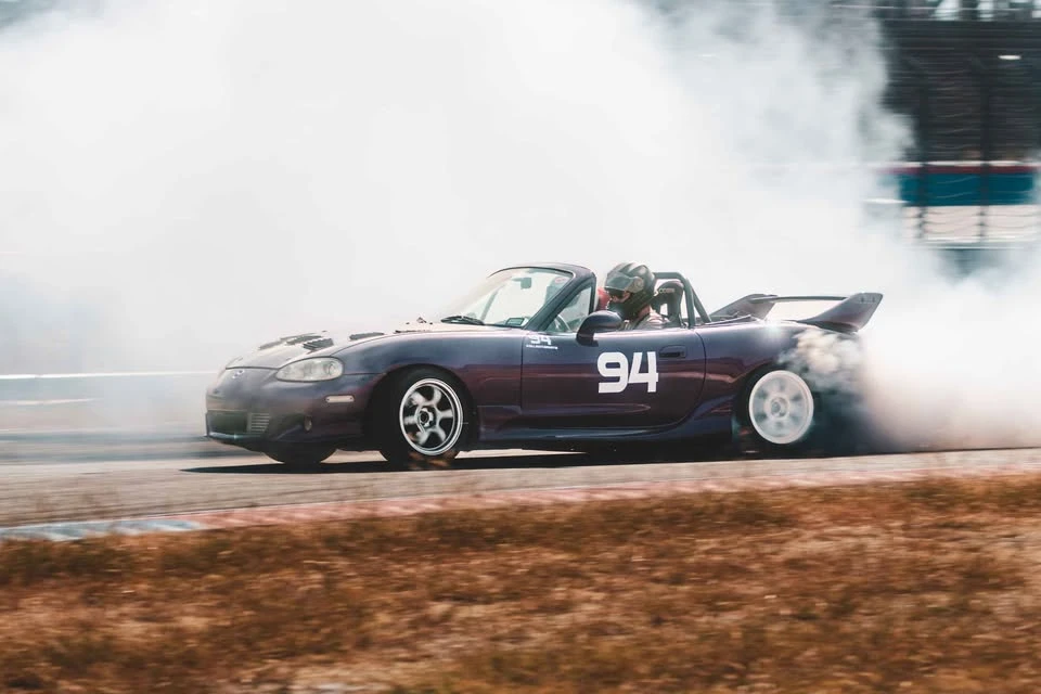 2000 Mazda NB MX-5 Miata - Image 3 of 17