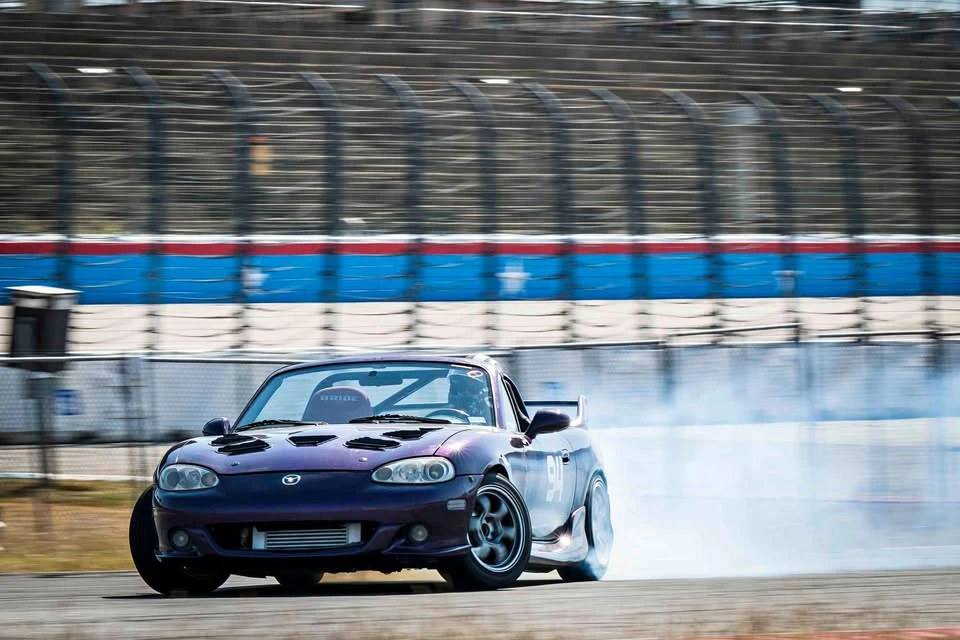 2000 Mazda NB MX-5 Miata - Image 2 of 17