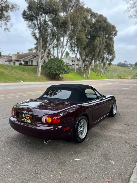2000 Mazda NB MX-5 Miata - Image 6 of 14
