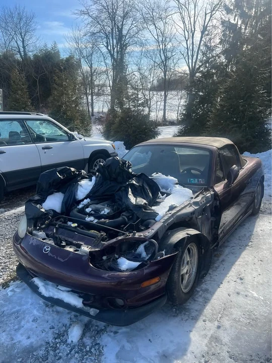 2000 Mazda NB MX-5 Miata - Image 2 of 17