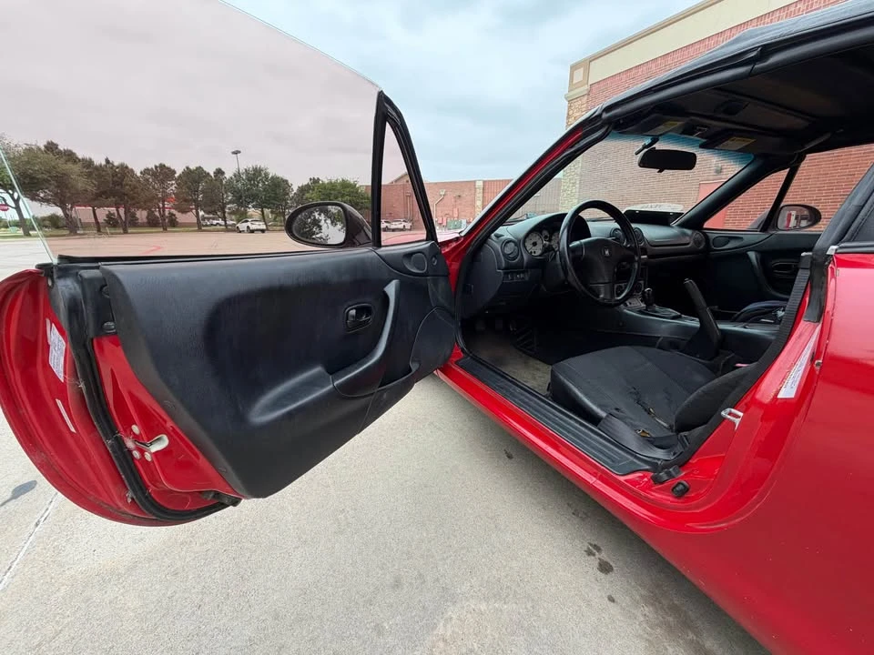 2000 Mazda NB MX-5 Miata - Image 12 of 13