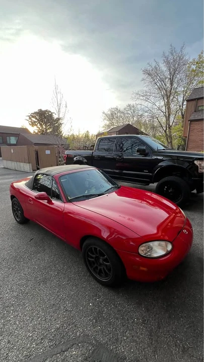2000 Mazda NB MX-5 Miata - Image 5 of 7