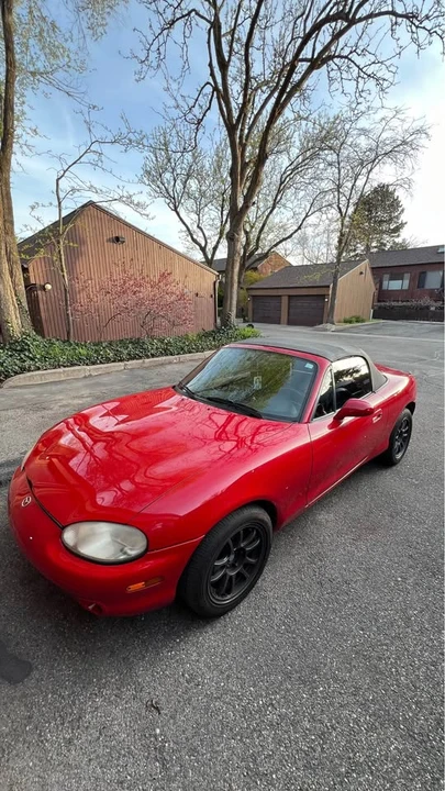 2000 Mazda NB MX-5 Miata - Image 4 of 7