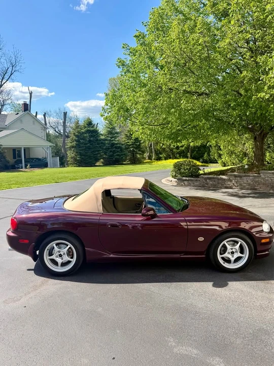 2000 Mazda NB MX-5 Miata - Image 8 of 15