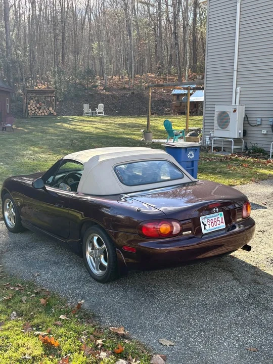 2000 Mazda NB MX-5 Miata - Image 8 of 14
