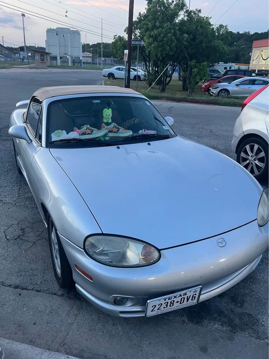 2000 Mazda NB MX-5 Miata - Image 5 of 5
