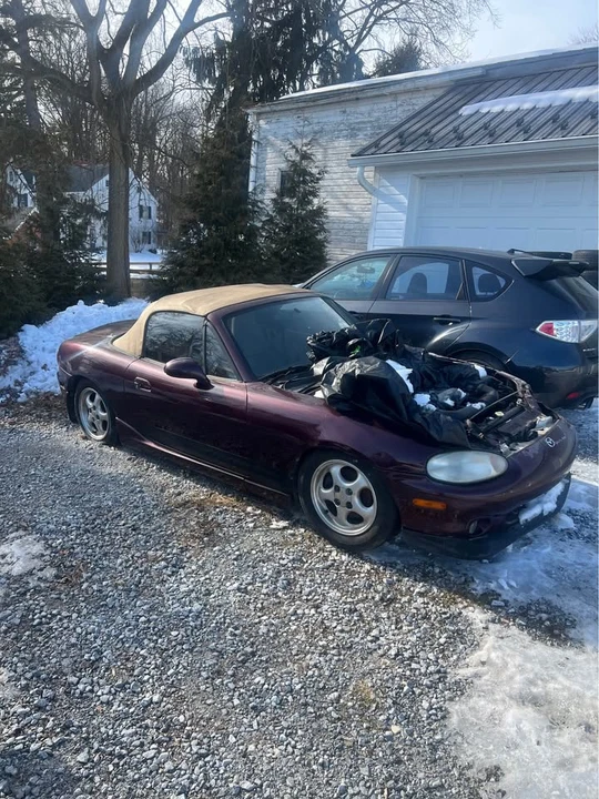 2000 Mazda NB MX-5 Miata - Image 2 of 16