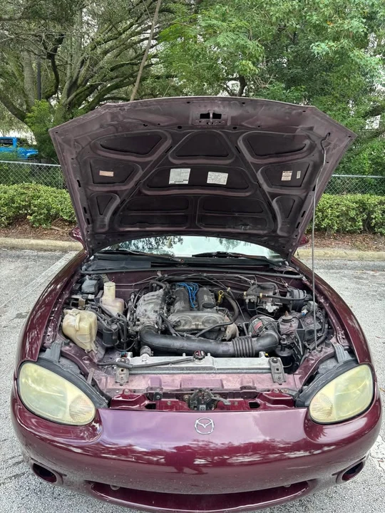2000 Mazda NB MX-5 Miata - Image 11 of 11