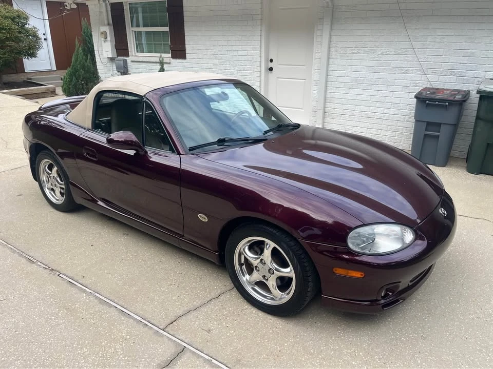 2000 Mazda NB MX-5 Miata - Image 9 of 16