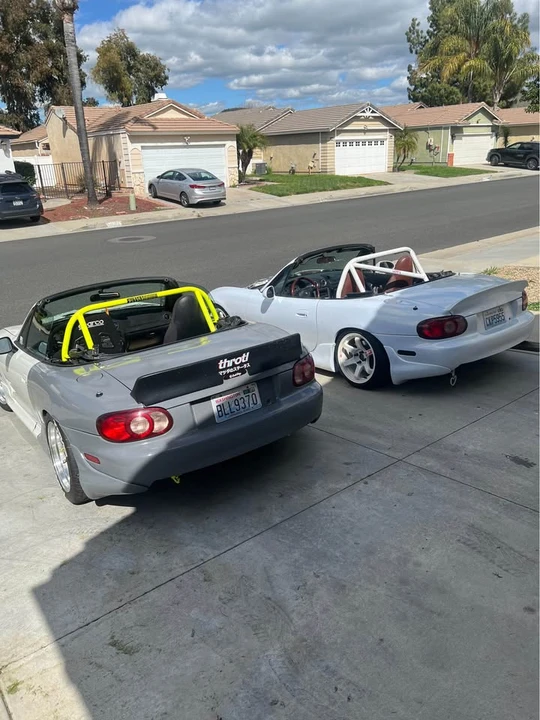 2000 Mazda NB MX-5 Miata - Image 5 of 10