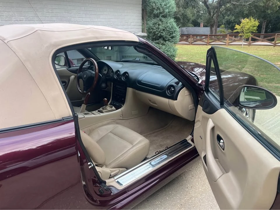 2000 Mazda NB MX-5 Miata - Image 10 of 16