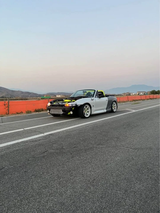 2000 Mazda NB MX-5 Miata - Image 4 of 10