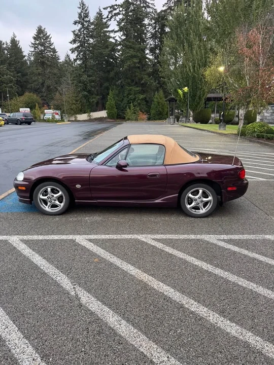 2000 Mazda NB MX-5 Miata - Image 6 of 11