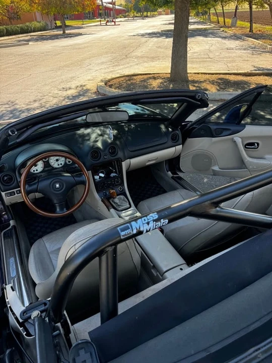 2000 Mazda NB MX-5 Miata - Image 8 of 20