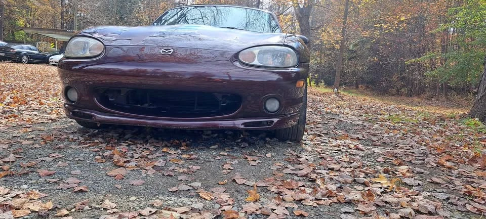 2000 Mazda NB MX-5 Miata - Image 2 of 11