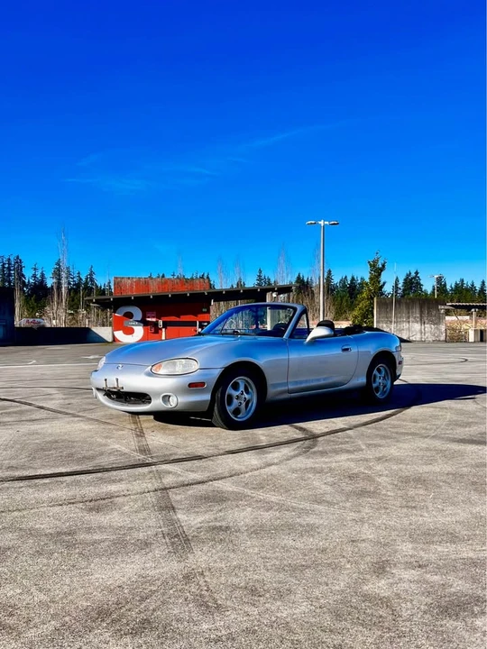 2000 Mazda NB MX-5 Miata - Image 7 of 15