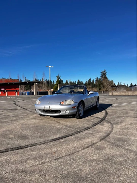 2000 Mazda NB MX-5 Miata - Image 4 of 15