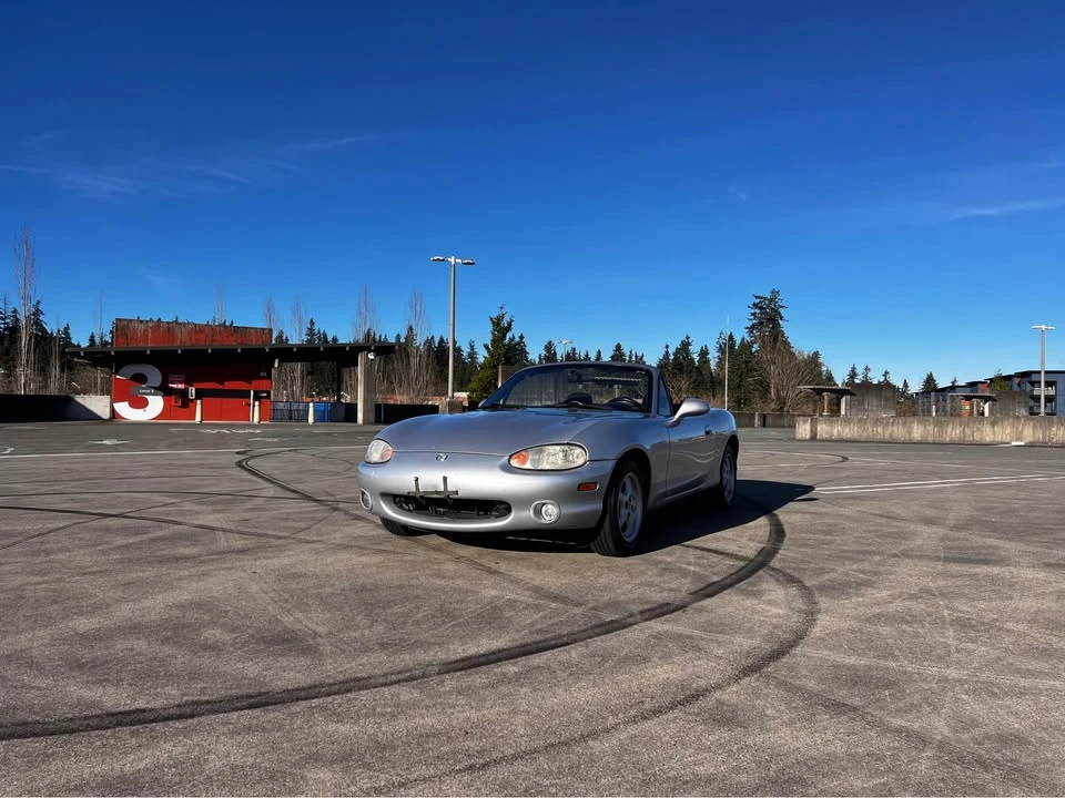 2000 Mazda NB MX-5 Miata - Image 5 of 15