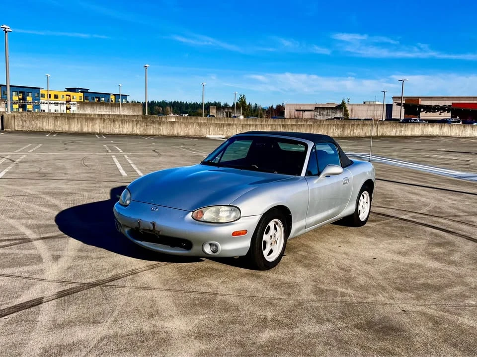 2000 Mazda NB MX-5 Miata - Image 3 of 15
